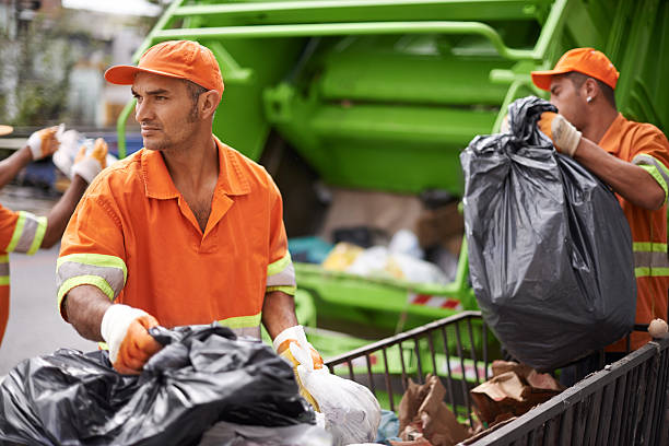 Best Construction Debris Removal  in Lake Wazeecha, WI